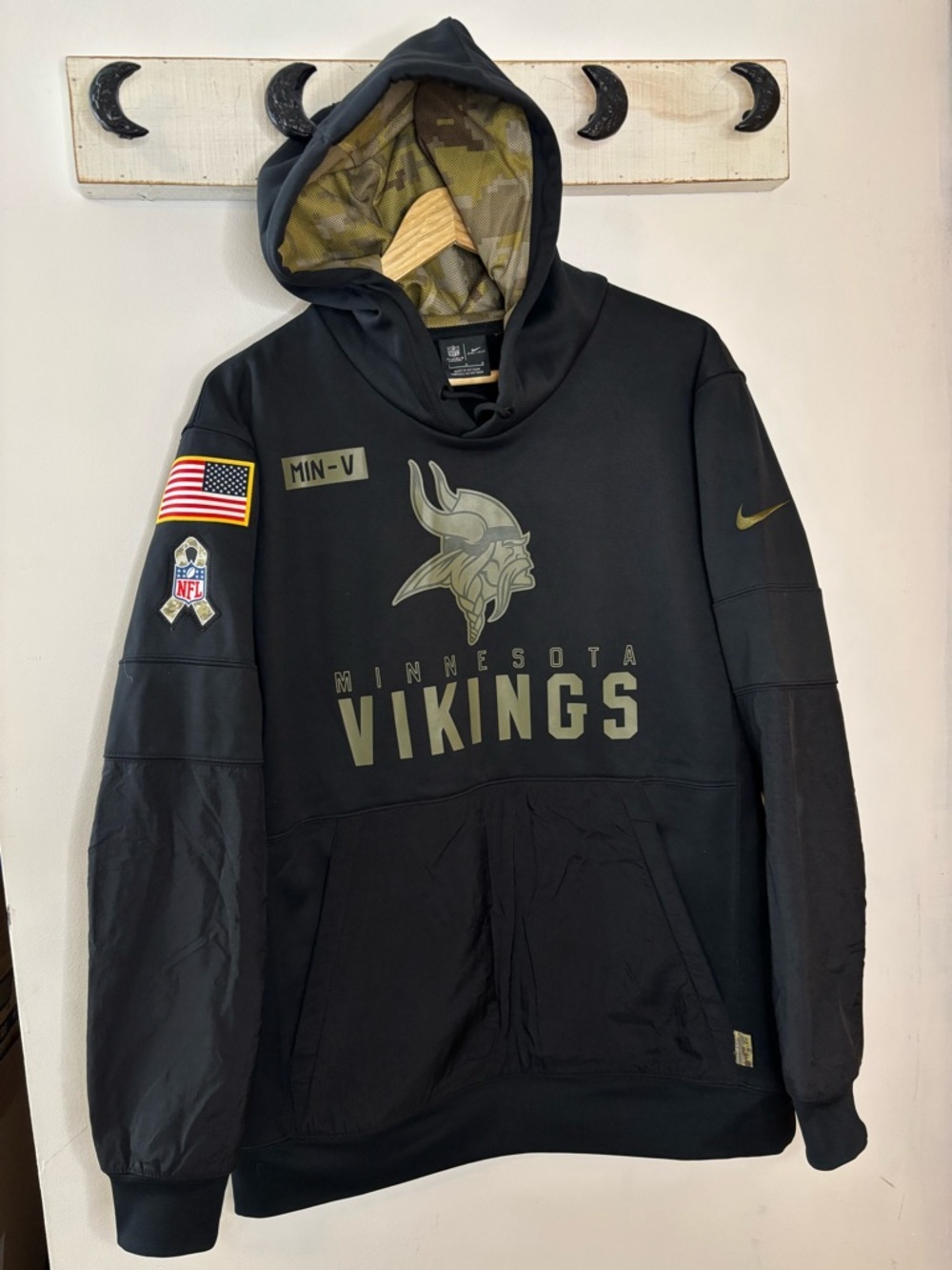Nike Minnesota Vikings Salute to Service Black Hoodie with Olive Logo